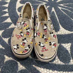 Disney Vans Women size 9